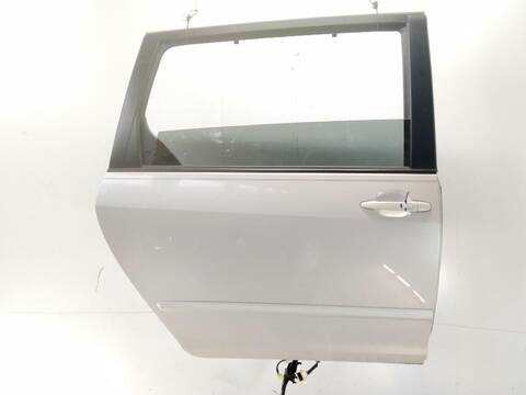 Foto 2ª: Puerta Trasera Derecha Toyota Sienna 3.5 G V6 4WD [2GR-FE] (2010)