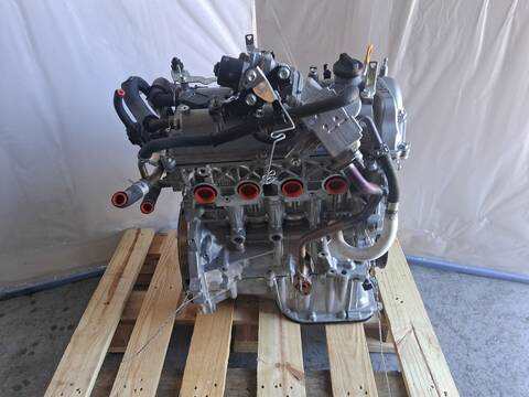 Foto 2ª: Motor Completo Toyota Yaris 1.5 HYBRID NHP130_) 101CV 74KW [1NZ-FXE] (2017)