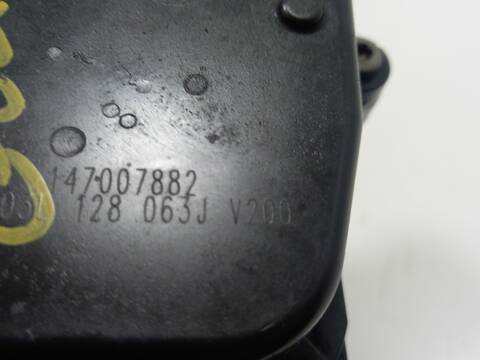 Foto 3ª: Caja Mariposa Volkswagen Golf CAY (2010)