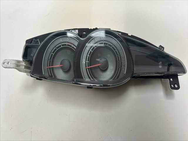 Foto 1ª: Cuadro de Instrumentos Toyota Corolla 2.0 CDI VERSO [D1AD] (2010)
