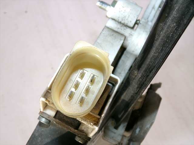 Foto 3ª: Elevalunas Eléctrico Delantero Izquierdo Bmw Serie 3 318 2.0 D E90,2004-2008 [N47D20C] (2010)