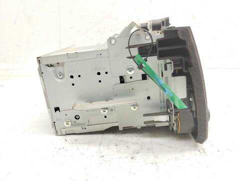 Foto 3ª: Sistema Audio Radio CD Mazda 3 1.6 CRDT ACTIVE BERLINA 109CV 80KW [Y6] (2009)