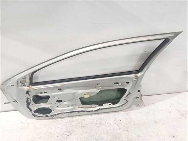 Foto 3ª: Puerta Delantera Derecha Renault Megane 1.6 16V LA00 LA04 LA0B LA11 LA16 LA19 LA1J LA1K ... 107CV 79KW I CLASSIC LA0/1_) [K4M 700,K4M 701,K4M 706,K4M 708,K4M 709]