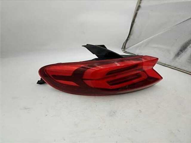 Foto 2ª: Piloto Trasero Izquierdo Citroen C5 HÍBRIDO Ë-SERIES PLUG-IN HYBRID [HÍBRIDO 165 KW ( 1.6 LTR. - 133 KW)]