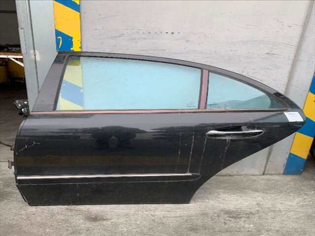 Puerta Trasera Izquierda Mercedes Clase E 180 E 300 CDI BLUETEC [211.024] BERLINA 0CV