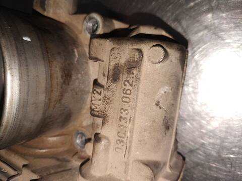 Foto 2ª: Caja Mariposa Volkswagen Passat TRENDLINE BERLINA 115CV 85KW [BLF] (2006)