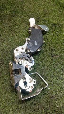 Foto 4ª: Cerradura Puerta Trasera Derecha Toyota 4 Runner 3.0 T DIESEL (1993)