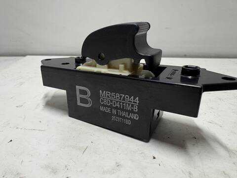 Botonera Elevalunas Mitsubishi ASX 9HD