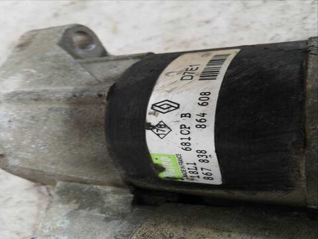 Foto 2ª: Motor de Arranque Renault Clio D7F726 (2002)