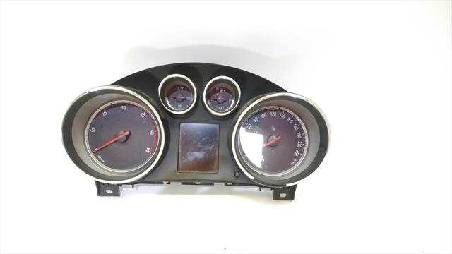 Foto 3ª: Cuadro de Instrumentos Opel Insignia 2.0 DTI SEDAN (G09) DIESEL 96kw [A20DTH] (2011)