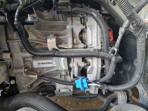 Caja Cambios Automatica Dacia Duster SU HJD) 150CV AUT.