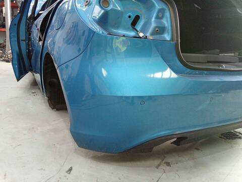Foto 4ª: Paragolpes Trasero Mercedes Clase A 140 A 200 CDI - D 176.008) 136CV 100KW [OM 651.930] (2014)
