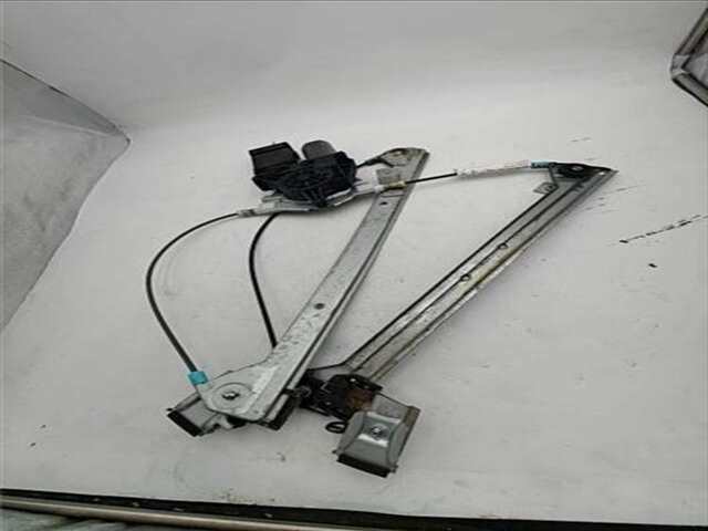 Foto 2ª: Elevalunas Eléctrico Delantero Izquierdo Skoda Superb 2.8 ELEGANCE [2.8 LTR. - 142 KW V6 30V CAT (AMX)]