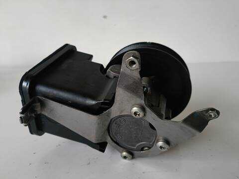 Foto 3ª: Bomba de Direccion Bmw Serie 5 518 525D 2.5 24V TD CAT 177CV (2001)