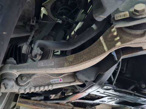 Foto 1ª: Brazo Suspension Delantero Derecho Jaguar F Pace PRESTIGE 179CV 132KW [204DTD] (2016)