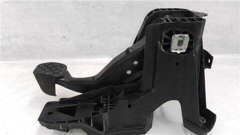 Foto 4ª: Pedal Freno Seat Leon 2.0 ERENCE [2 0 LTR. - 85 KW TDI] 116CV