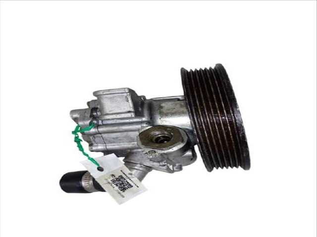 Foto 2ª: Bomba de Direccion Mercedes Vito 112 CDI 2.2 638.094) FURGONETA (1997)