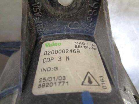 Foto 2ª: Faro Antiniebla Delantero Izquierdo Renault Laguna AUTHENTIQUE 107CV 79KW [K4M D7] (2003)
