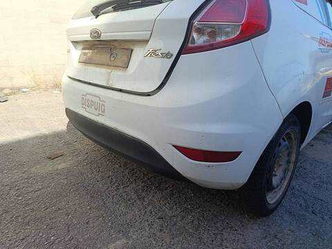 Foto 3ª: Paragolpes Trasero Ford Fiesta UGJC (2013)
