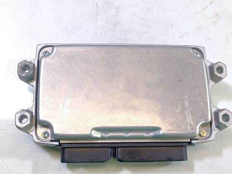 Foto 3ª: Centralita Motor ECU Mercedes Clase C 160 AMG C 63 205.286) 476CV 350KW [177980] (2015)