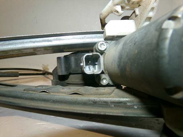 Foto 4ª: Elevalunas Eléctrico Delantero Derecho Peugeot 206 1.4 G [KFW] (2004)