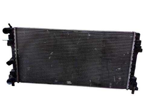 Foto 2ª: Radiador Motor Audi A1 1.0 TFSI (2011)