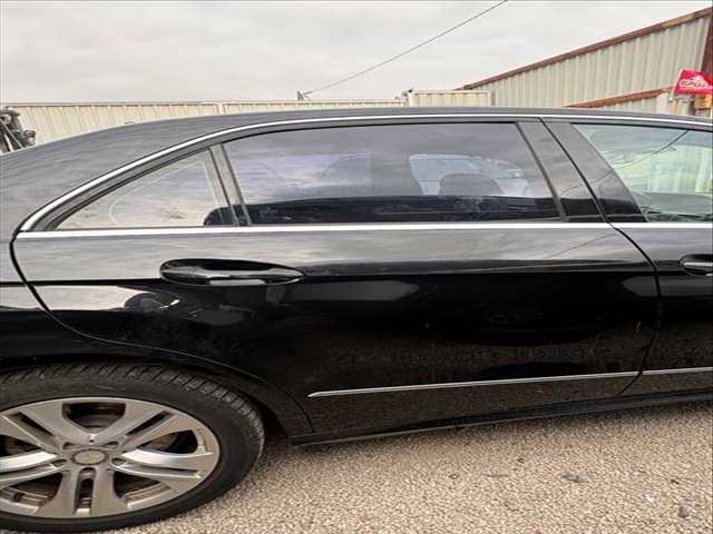 Puerta Trasera Derecha Mercedes Clase E 180 651925