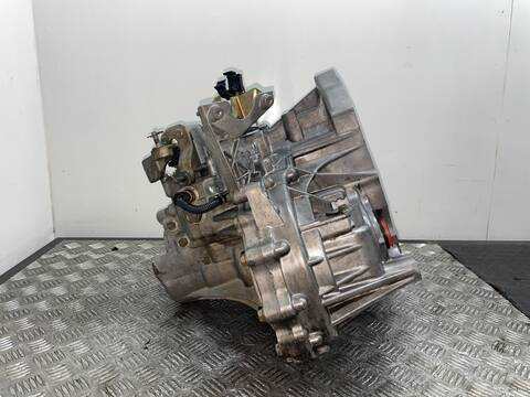Foto 3ª: Caja Cambios Nissan X-Trail YD22 T30) (2003)