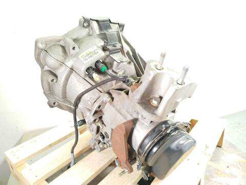 Foto 3ª: Caja Cambios Ford Fiesta 1.4 97CV 71KW [SPJA] (2010)