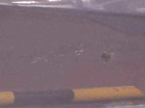 Foto 4ª: Puerta Delantera Derecha Mitsubishi Outlander 2.0 CAT 136CV 100KW [4G63] (2003)