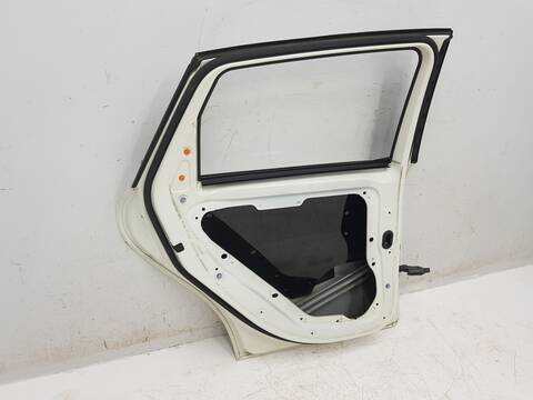 Foto 2ª: Puerta Trasera Izquierda Mercedes Clase B 150 B 180 CDI 246.212) (2011)