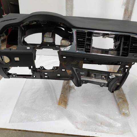 Foto 2ª: Salpicadero Seat Ateca 1.6 TDI (2016)