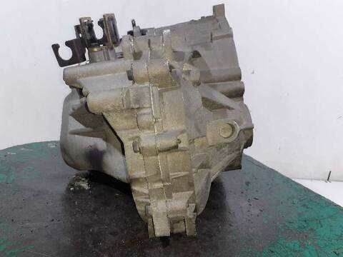 Foto 2ª: Caja Cambios Volvo S80 2.4 125KW) BERLINA 170CV [B5244S] (2000)