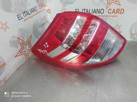 Piloto Trasero Izquierdo Toyota Rav4 EXECUTIVE 150CV 110KW