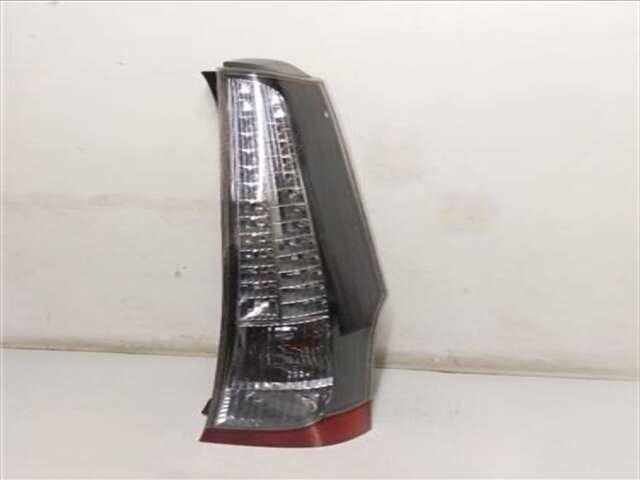 Piloto Trasero Derecho Mitsubishi Grandis 2.0 DI-D INFORM [2.0 LTR. - 100 KW DI-D CAT]