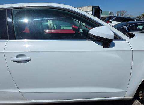 Puerta Delantera Derecha Audi A3 AMBITION 150CV 110KW