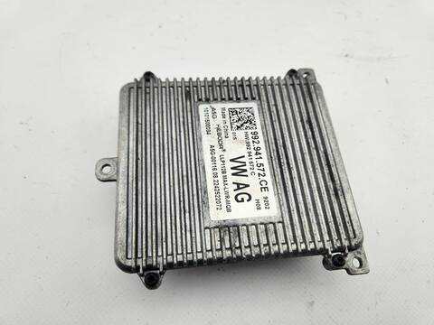 Foto 3ª: Centralita Faros Xenon Volkswagen Tiguan 2.0 TDI 150CV 110KW [DTSB] (2023)