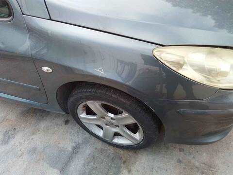 Foto 2ª: Aleta Delantera Derecha Peugeot 307 XSI BERLINA 109CV 80KW [9HZ] (2006)