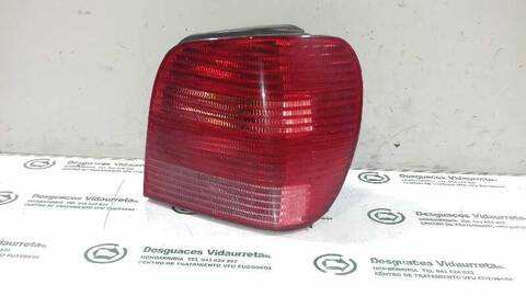 Foto 2ª: Piloto Trasero Derecho Volkswagen Polo TRENDLINE BERLINA 64CV 47KW [ASX] (2001)