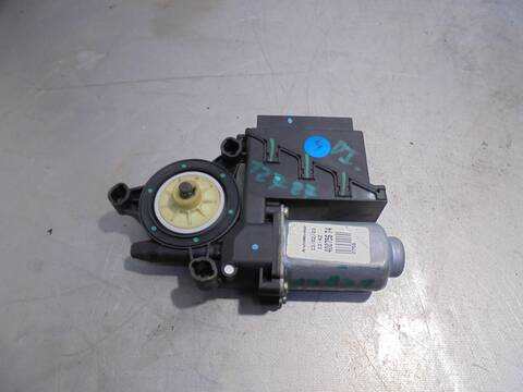 Foto 4ª: Elevalunas Eléctrico Delantero Izquierdo Skoda Fabia 1.9 SDI CAT ASY) 64CV 47KW (2003)