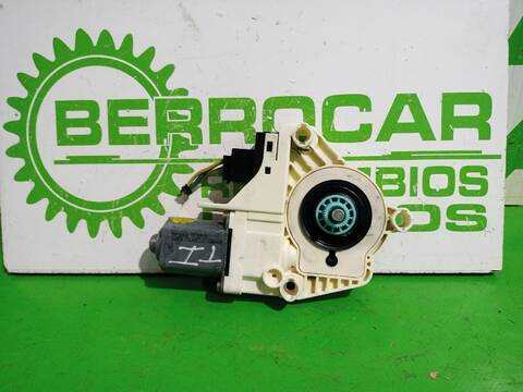 Foto 3ª: Elevalunas Eléctrico Trasero Izquierdo Audi A6 2.4 177CV [BDW] (2004)