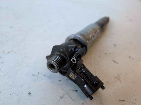 Foto 2ª: Inyectores Renault Laguna M9R742 BERLINA (2013)