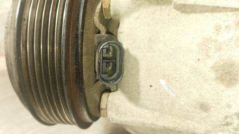 Foto 3ª: Compresor Aire Acondicionado Renault Scenic 1.9 DTI RT 98CV 72KW JA..) [F9Q A7] (2000)