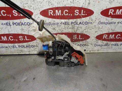 Foto 3ª: Cerradura Puerta Trasera Derecha Volkswagen Golf ADVANCE 105CV 77KW [BXE] (2007)