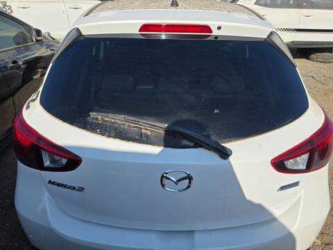 Foto 1ª: Portón Mazda 2 ZENITH 116CV 85KW (2016)