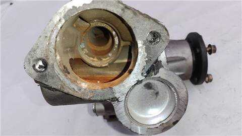 Foto 2ª: Bomba de Agua Mitsubishi Montero 2.5 2500 TD GL 2-PTAS.) [2 5 LTR. - 73 KW TD] 99CV