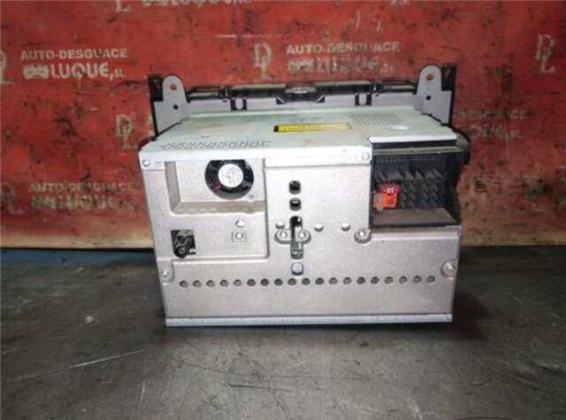 Foto 2ª: Sistema Audio Radio CD Mercedes Clase A 140 1.7 A 170 (169.032) [1.7 LTR. - 85 KW CAT] [M 266.940]
