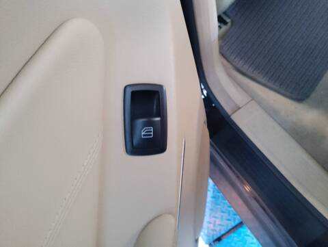 Botonera Elevalunas Mercedes Clase G 230 350 BLUETEC 164.824) 211CV 155KW