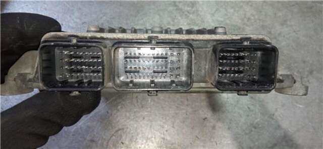 Foto 3ª: Centralita Motor ECU Ford Fiesta 1.4 TDCI [F6JB]
