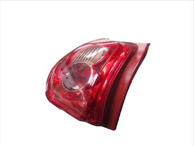 Foto 2ª: Piloto Trasero Izquierdo Toyota Auris 1.6 ZRE151_ ZRE151R) (2006)